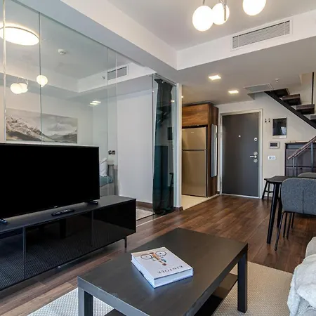 Sleek Flat With Great Location In Sisli Istanbul