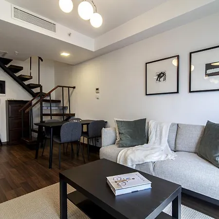 Sleek Flat With Great Location In Sisli Istanbul